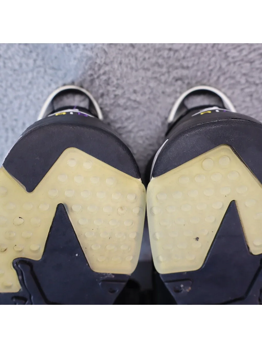 Air Jordan 6 Retro Lakers Size 11 w Box, Read Repair